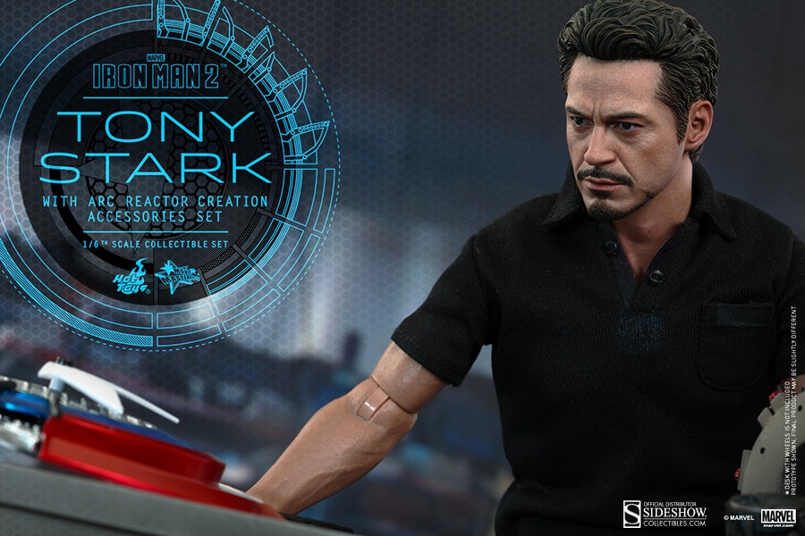 Marvel Tony Stark with Arc Reactor Creation Accessories Sixth Scale Figure Set  View 7