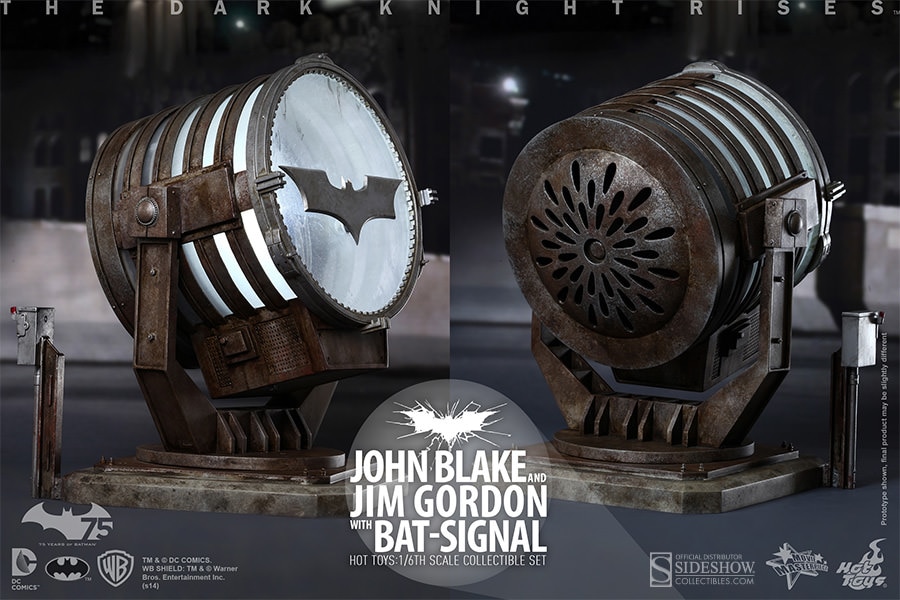 DC Comics John Blake and Jim Gordon with Bat-Signal Collecti