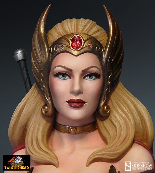 Masters of the Universe She-Ra, Princess of Power Collectible Bust  View 1