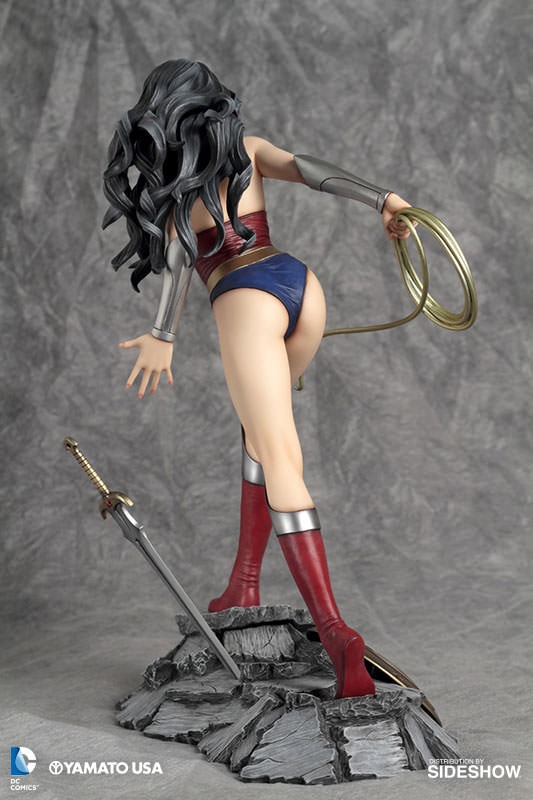 Wonder Woman Statue | Sideshow Collectibles