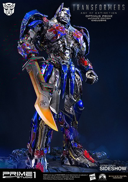 Optimus Prime Ultimate Edition Exclusive Edition - Prototype Shown