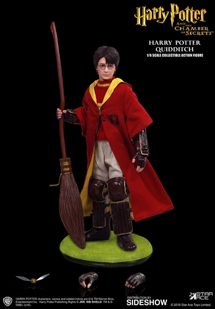 Harry Potter Harry Potter Quidditch Version Sixth Scale Figu