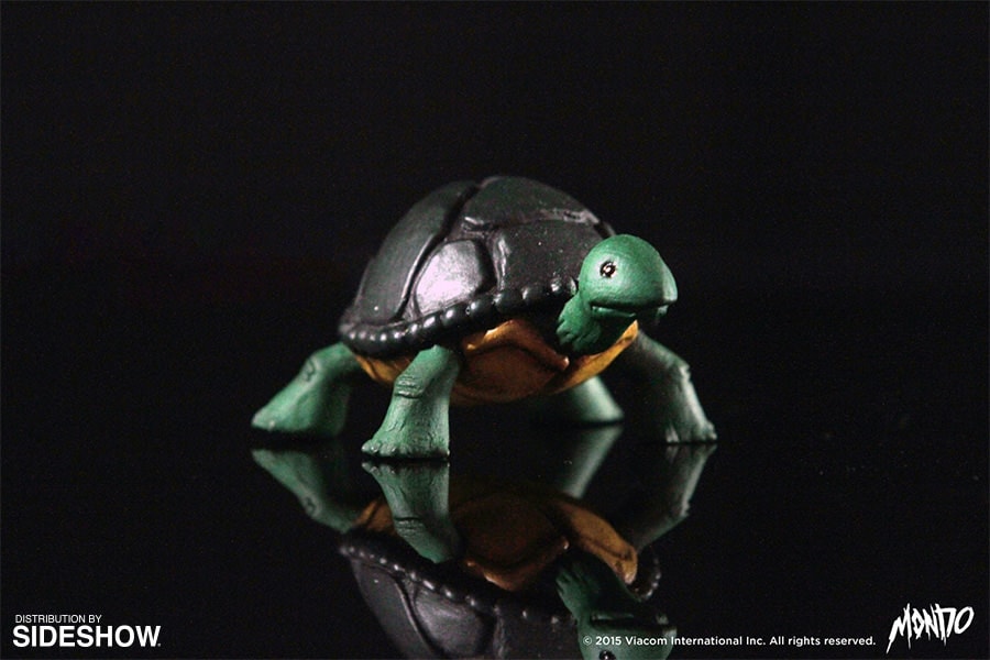 Teenage Mutant Ninja Turtles Michelangelo Sixth Scale Figure  (Prototype Shown) View 5