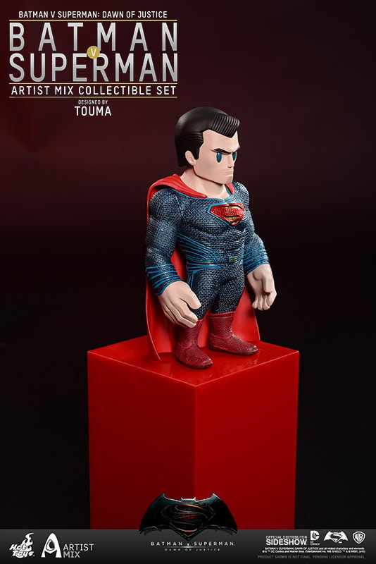 DC Comics Batman and Superman Bobble Head  (Prototype Shown) View 14