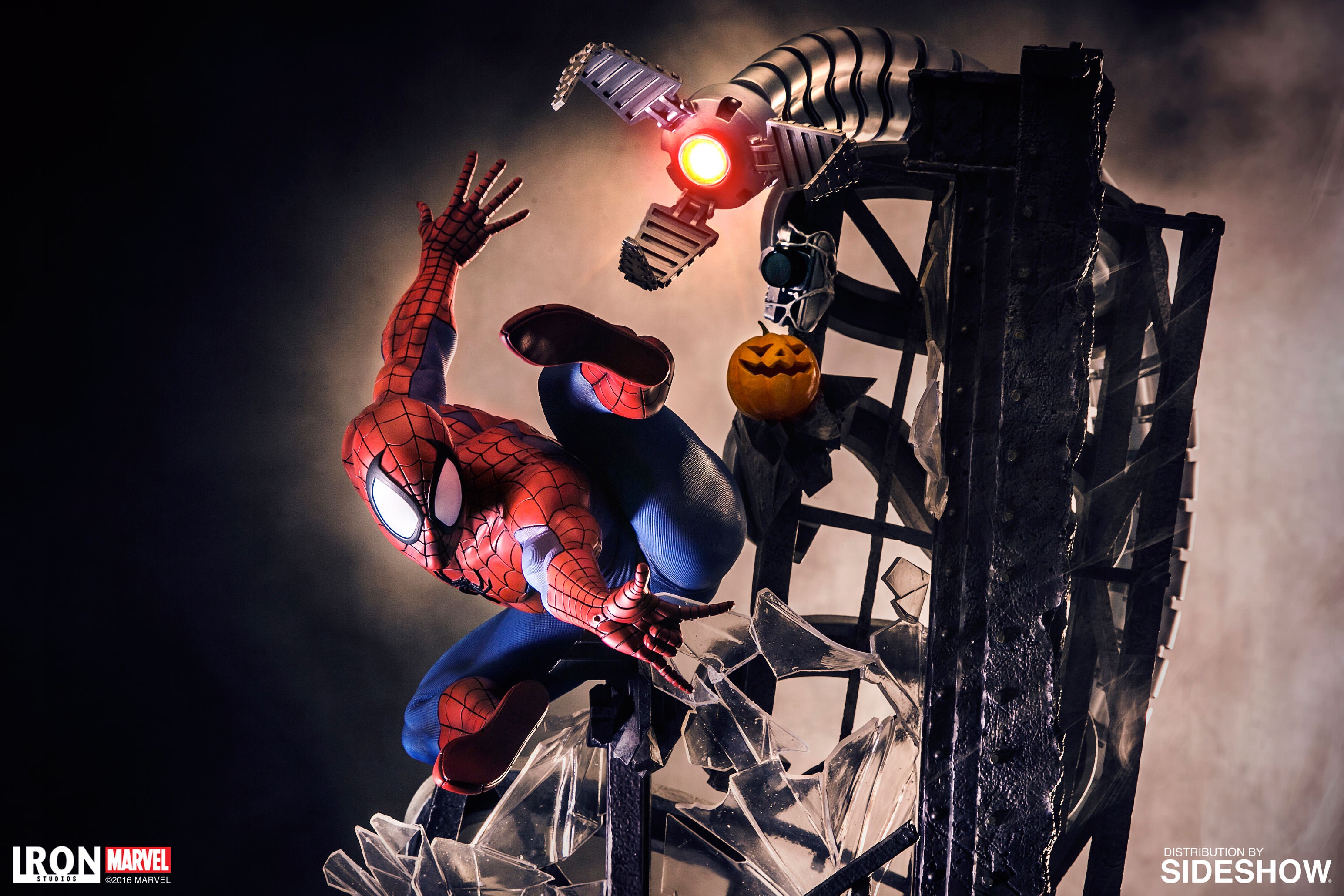 Marvel Spider-Man Polystone Statue by Iron Studios