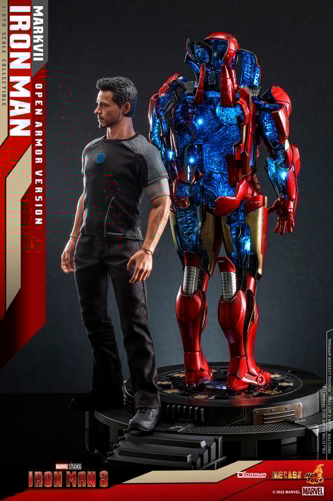 Iron Man Mark VII Open Armor Version Sixth Scale Diorama by Hot