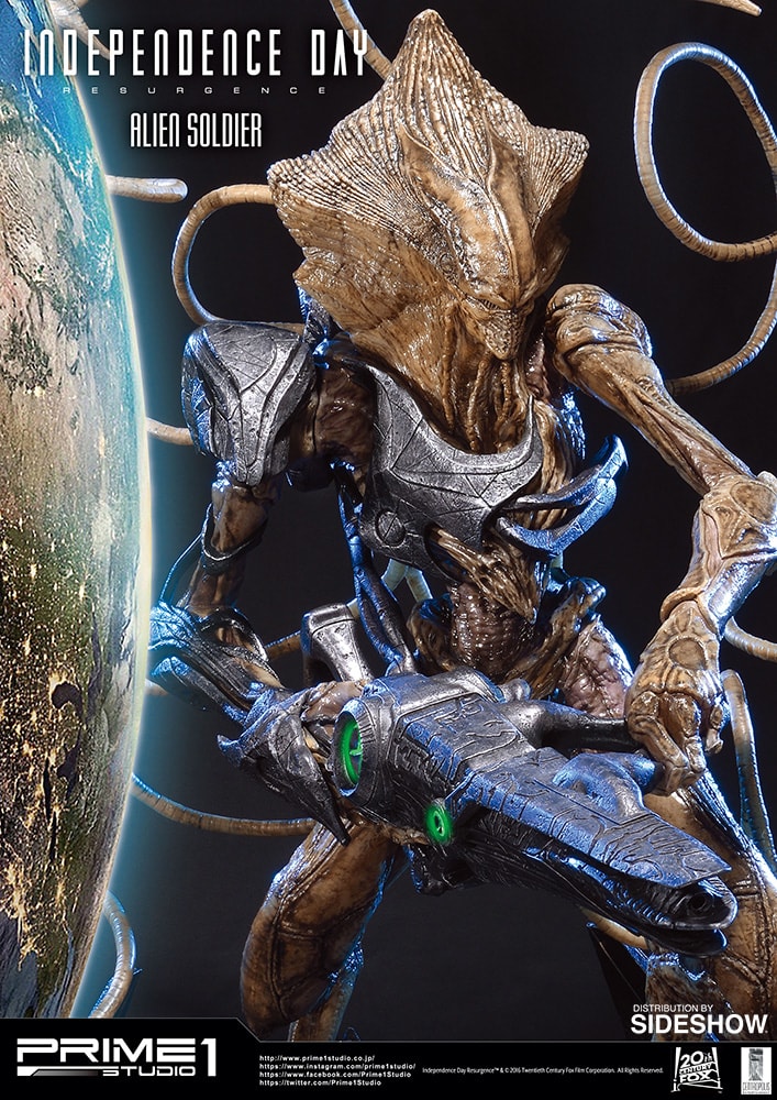 Independence Day: Resurgence Alien Soldier Polystone Statue  (Prototype Shown) View 7