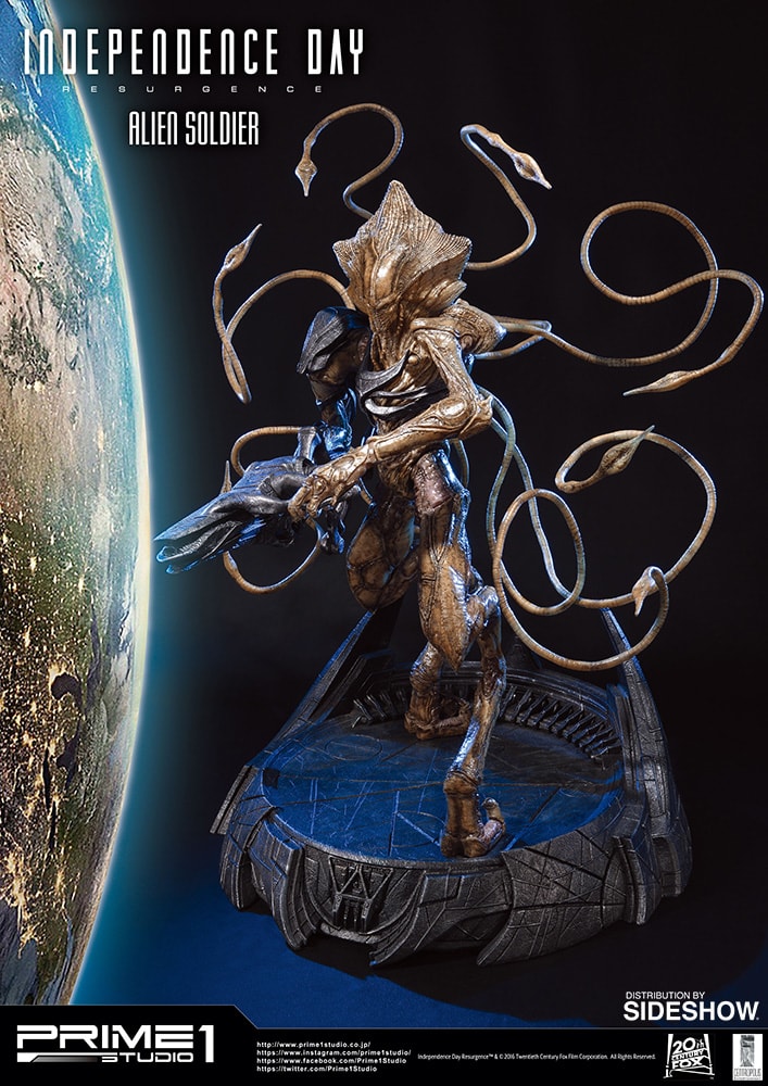Independence Day: Resurgence Alien Soldier Polystone Statue  (Prototype Shown) View 11