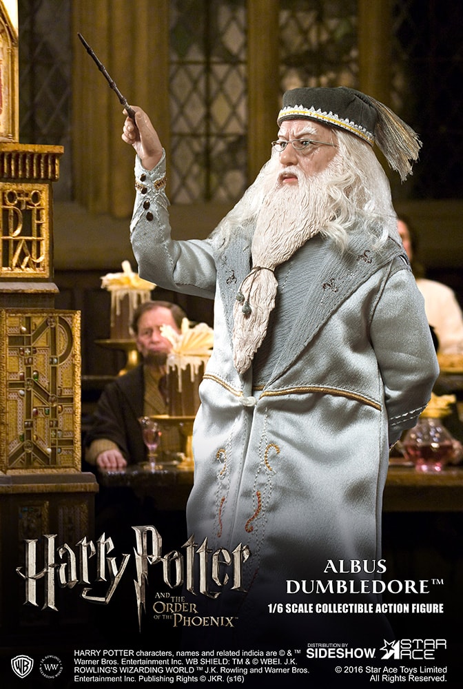 Harry Potter Albus Dumbledore II Sixth Scale Figure by Star