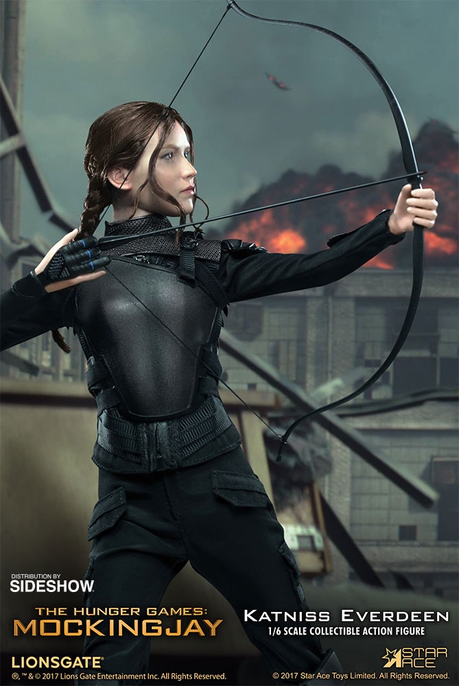 The Hunger Games Katniss Everdeen Sixth Scale Figure  (Prototype Shown) View 8