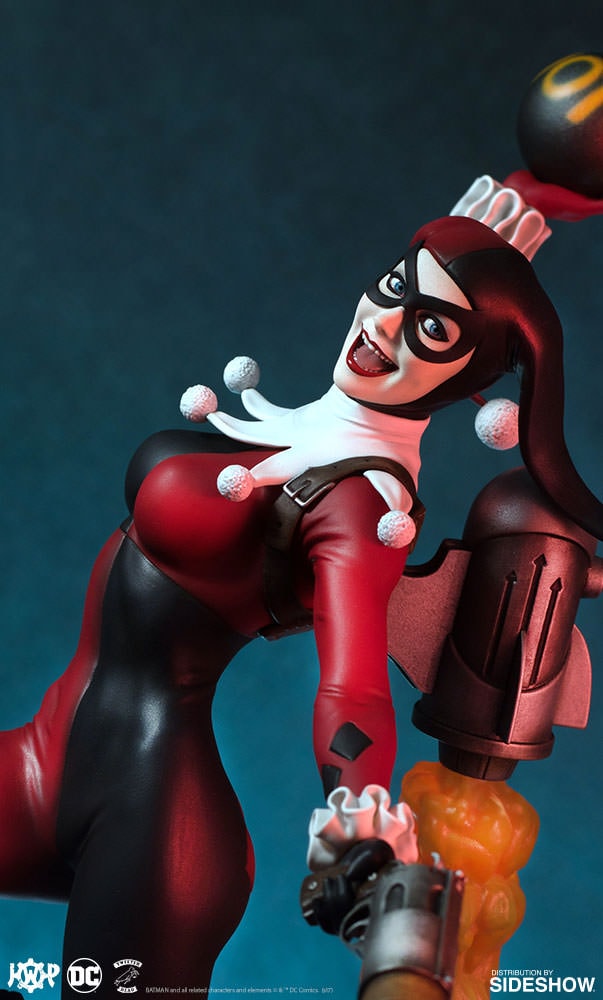 DC Comics Harley Quinn Maquette  (Prototype Shown) View 11