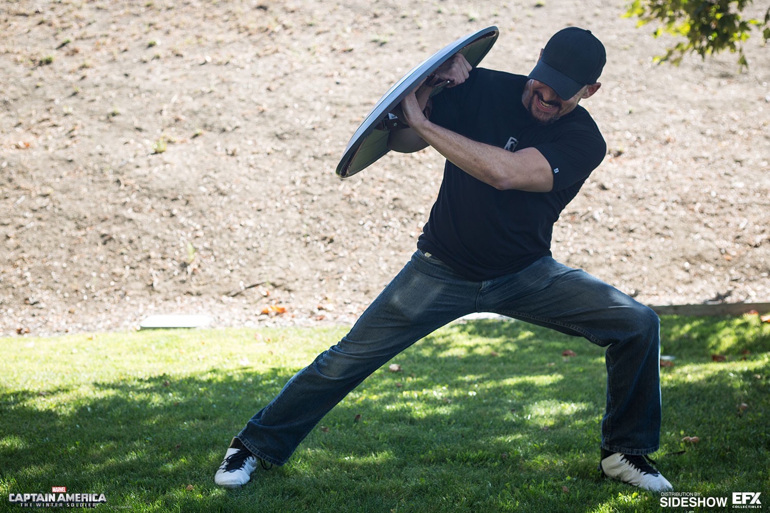 Marvel Captain America Stealth Shield Prop Replica  View 3