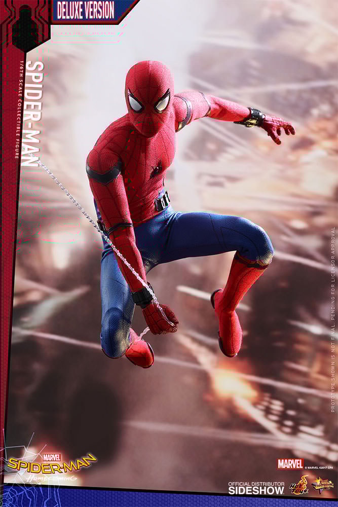Sideshow spider deals man homecoming