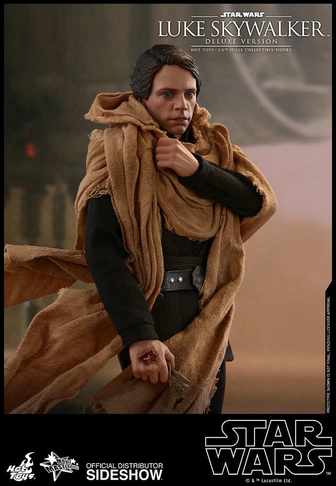 Star Wars Luke Skywalker Deluxe Version Sixth Scale Figure  (Prototype Shown) View 4