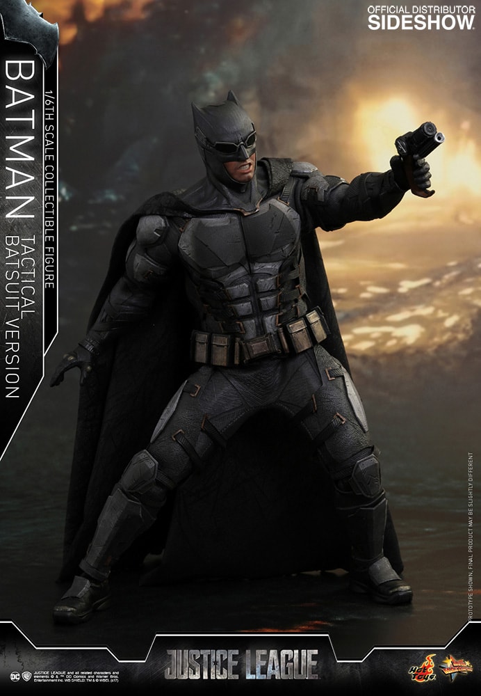 Batman Tactical Batsuit Version Exclusive Edition (Prototype Shown) View 24