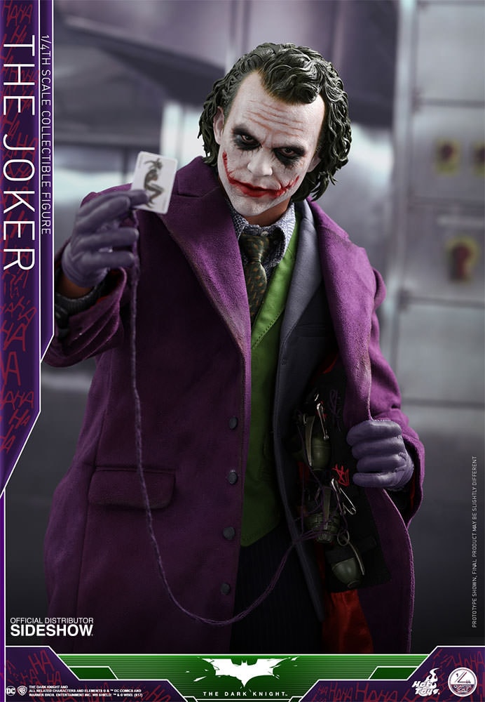 The Joker 1/4 Scale Figure by Hot Toys | Sideshow Collectibles