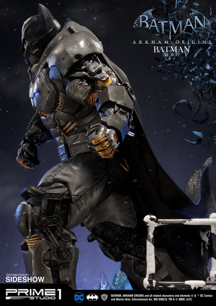 Batman XE Suit Collector Edition (Prototype Shown) View 22