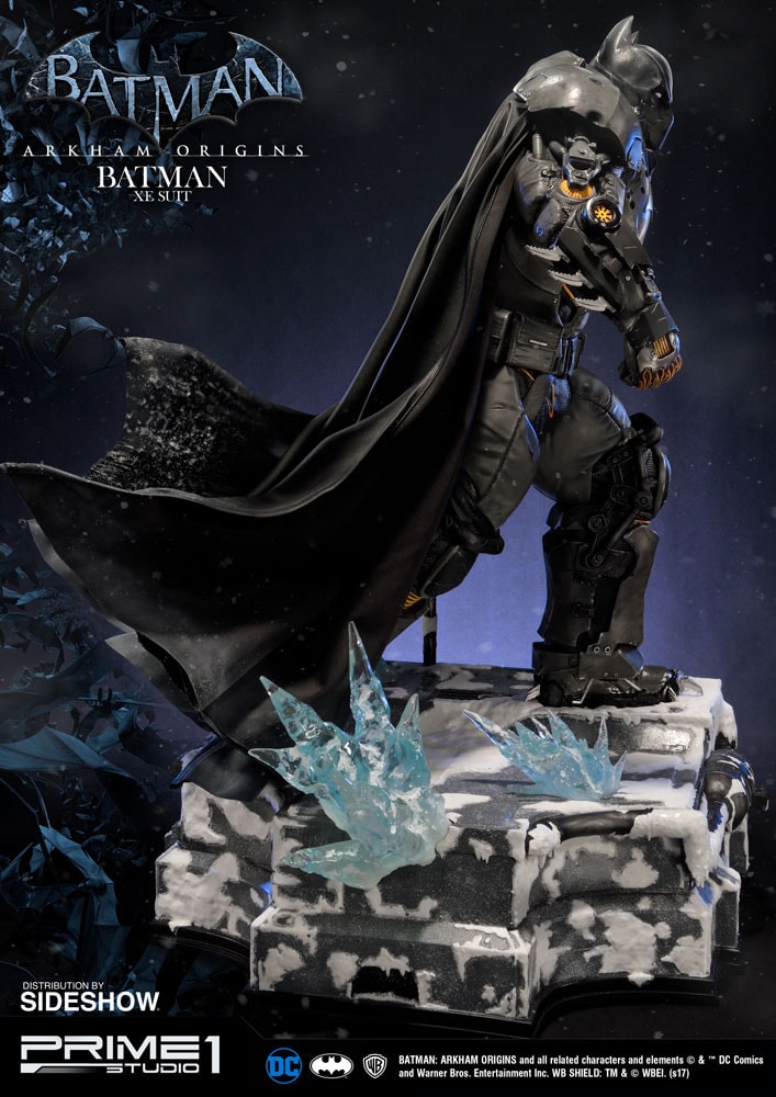 Batman XE Suit Collector Edition (Prototype Shown) View 18