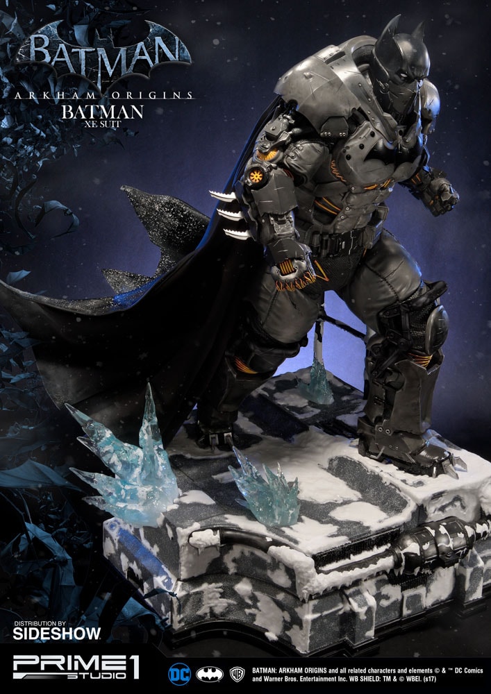 Batman XE Suit Collector Edition (Prototype Shown) View 16