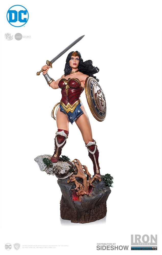 Wonder Woman (Prototype Shown) View 9