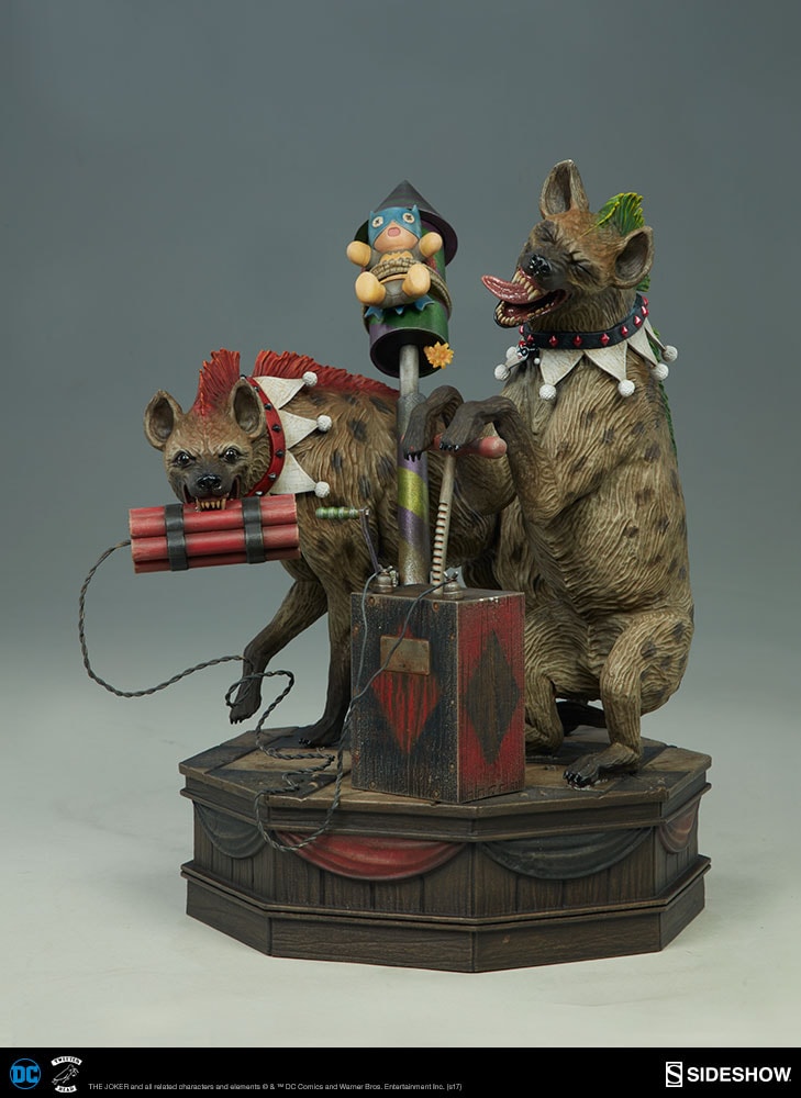 DC Comics Bud and Lou Maquette  (Prototype Shown) View 13