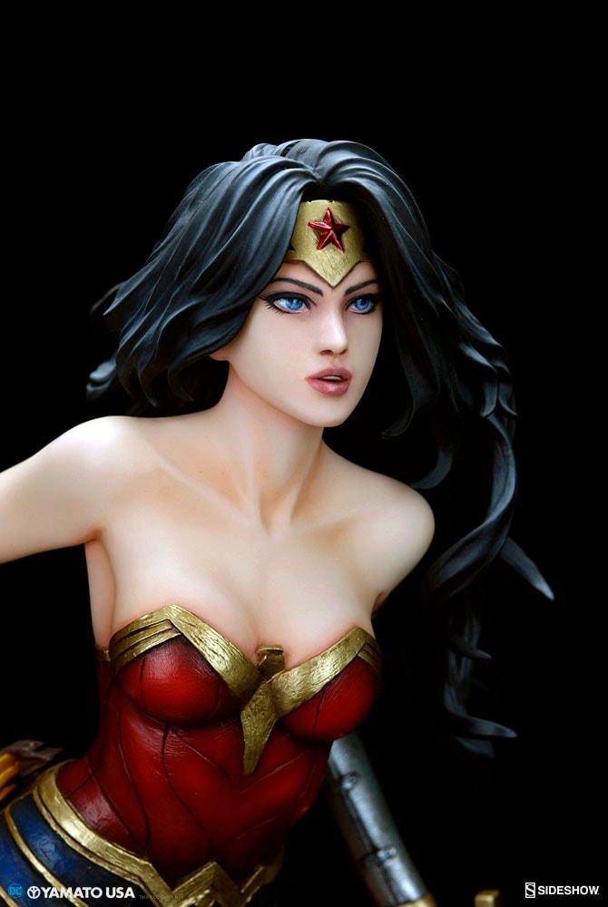 DC Comics Wonder Woman PVC Figure by Yamato USA | Sideshow