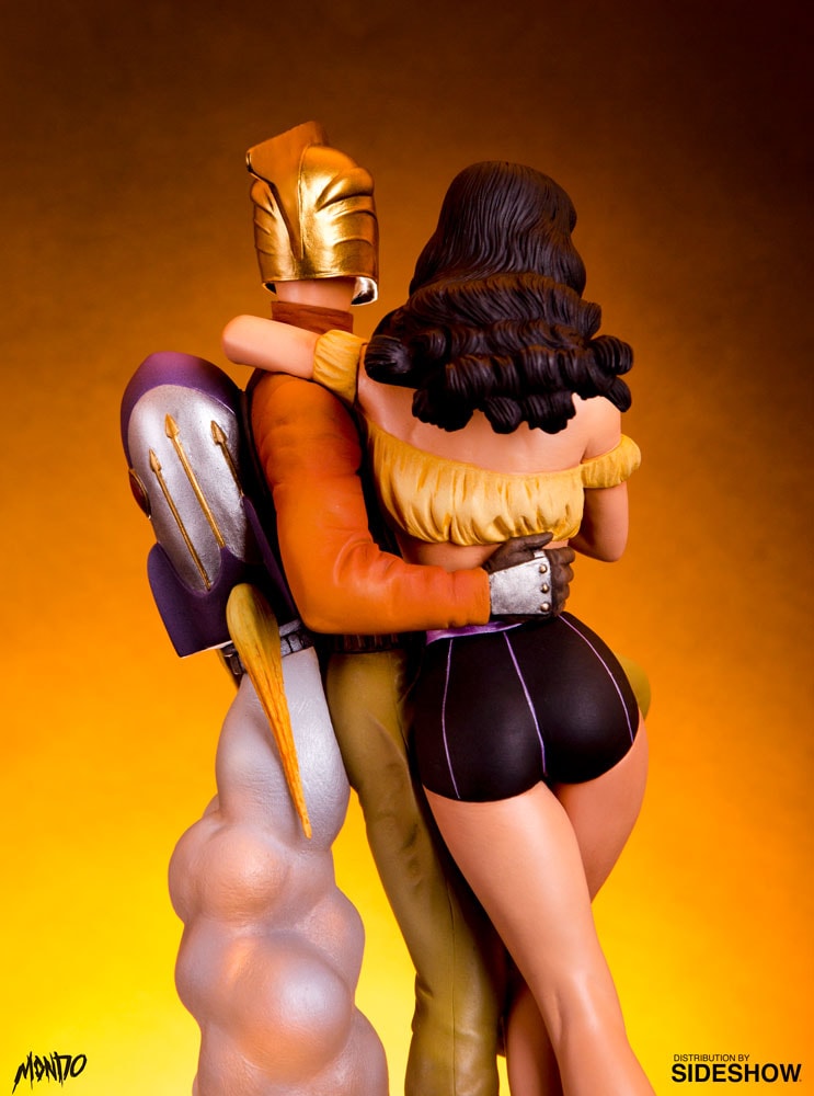 Rocketeer Rocketeer and Betty Statues  (Prototype Shown) View 9