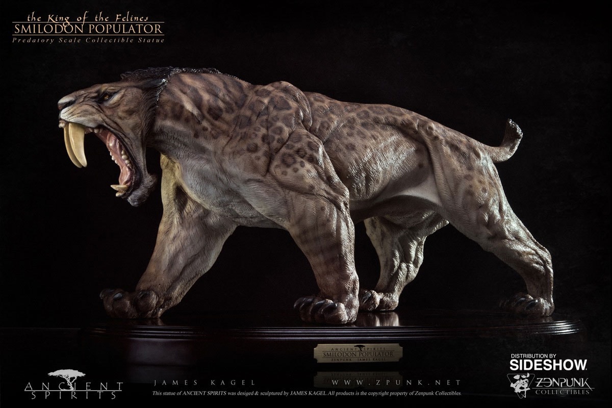 【500円引きクーポン】 James Kagel Smilodon Populator Statue by Zenpunk Collectible 弦楽器