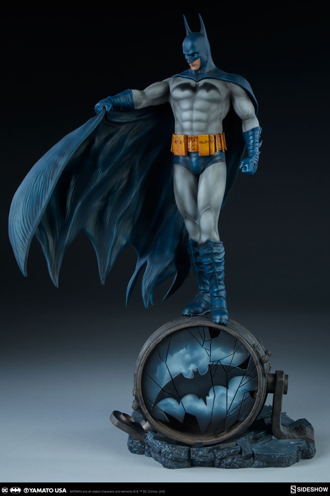 Batman Blue Version Exclusive Edition (Prototype Shown) View 19