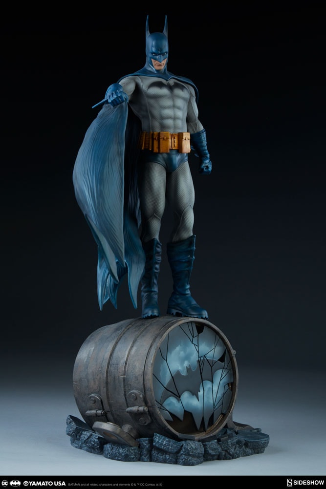 Batman Blue Version Exclusive Edition (Prototype Shown) View 14