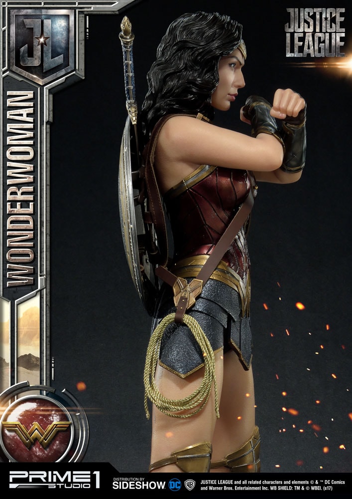 DC Comics Wonder Woman Statues  (Prototype Shown) View 10