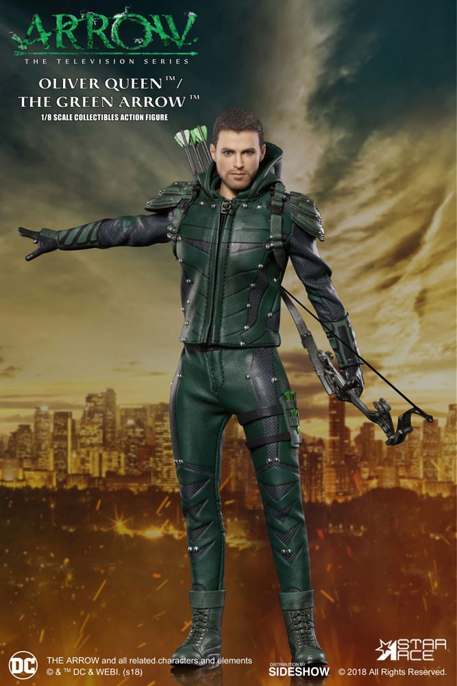 DC Comics The Green Arrow Collectible Figure by Star Ace Toys Ltd
