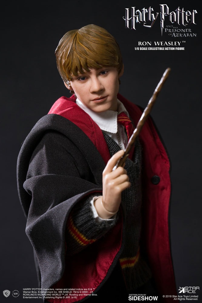 Harry Potter Ron Weasley Deluxe Sixth Scale Figure by Star A