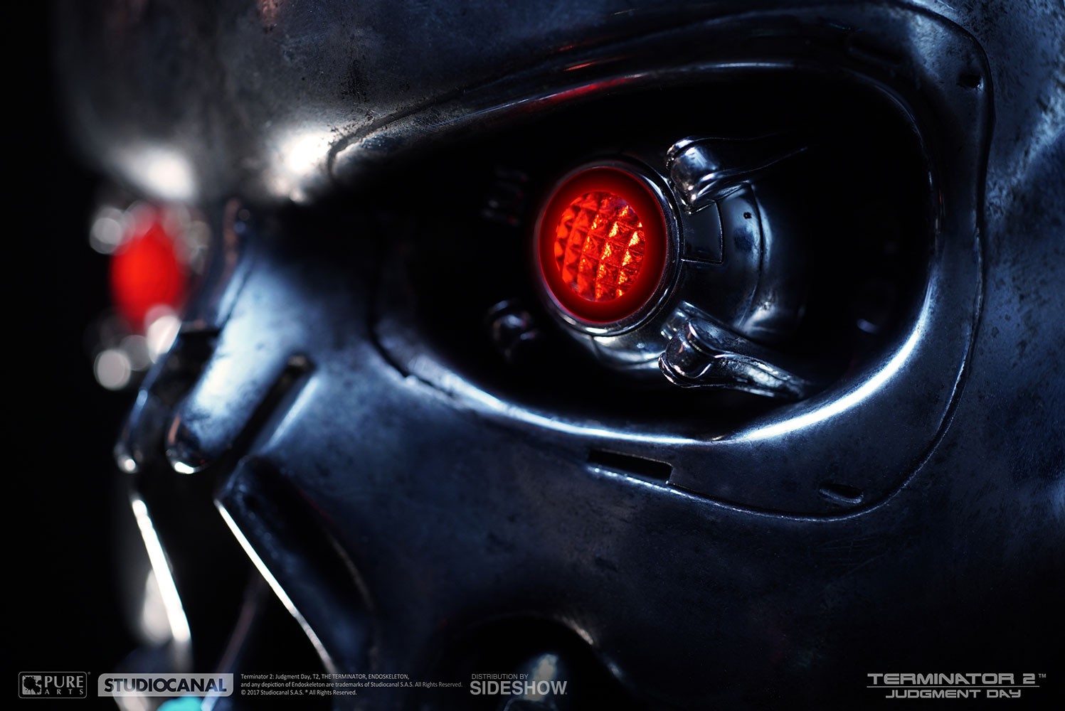Terminator T-800 Endoskeleton Life-Size Bust  (Prototype Shown) View 7
