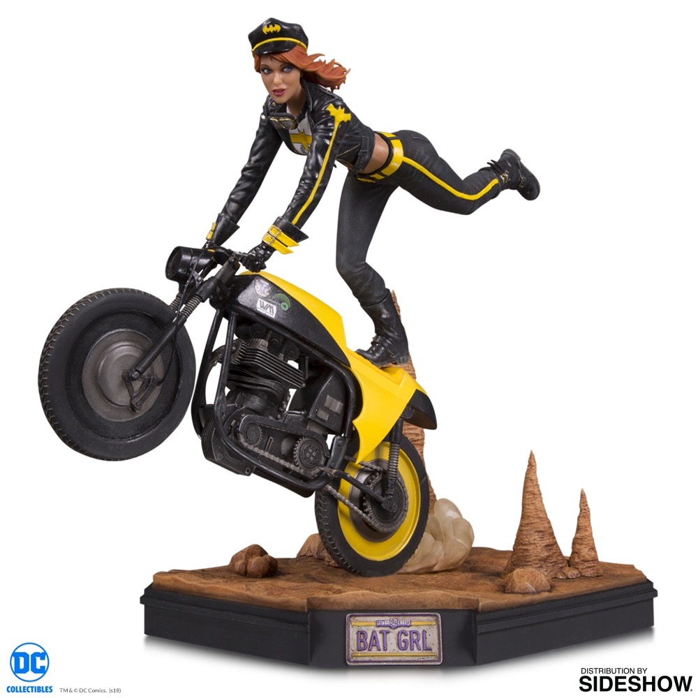 DC Comics Batgirl Statues  (Prototype Shown) View 1
