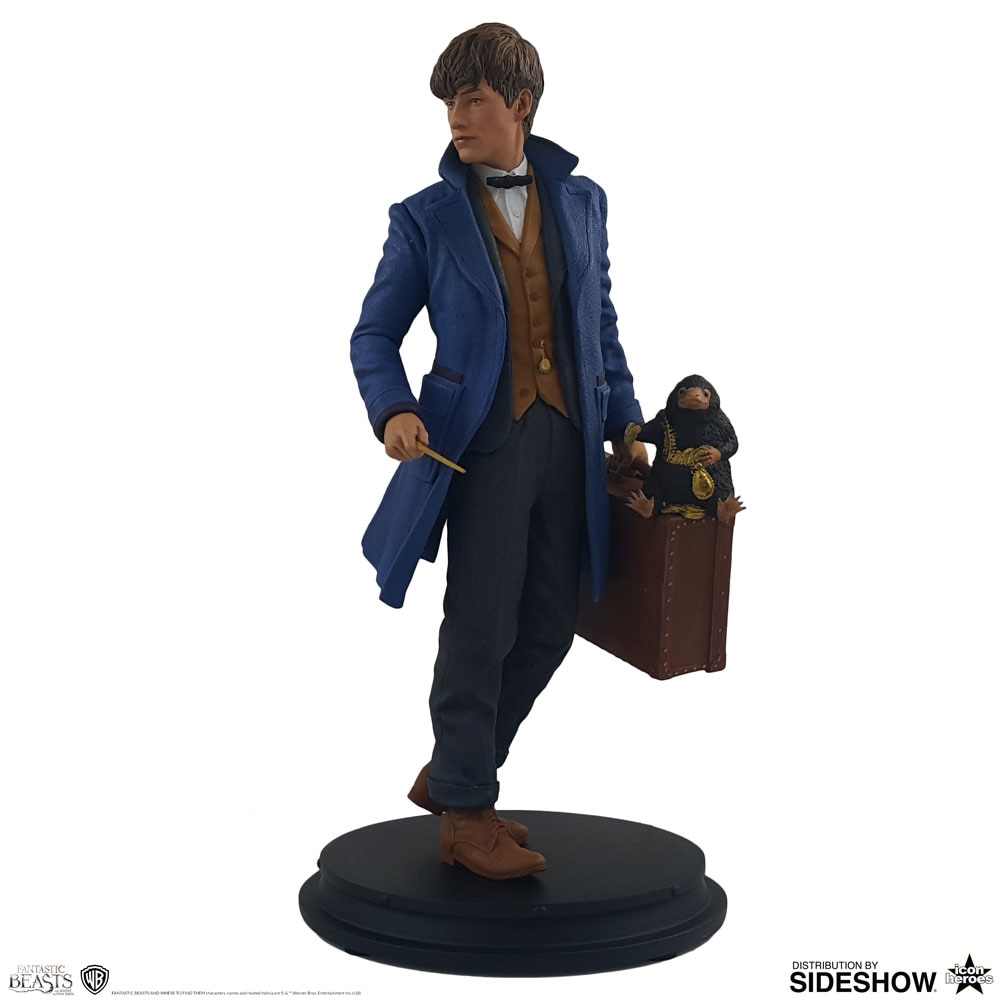 Fantastic Beasts and Where to Find Them Newt Scamander with Niffler Statues  (Prototype Shown) View 1