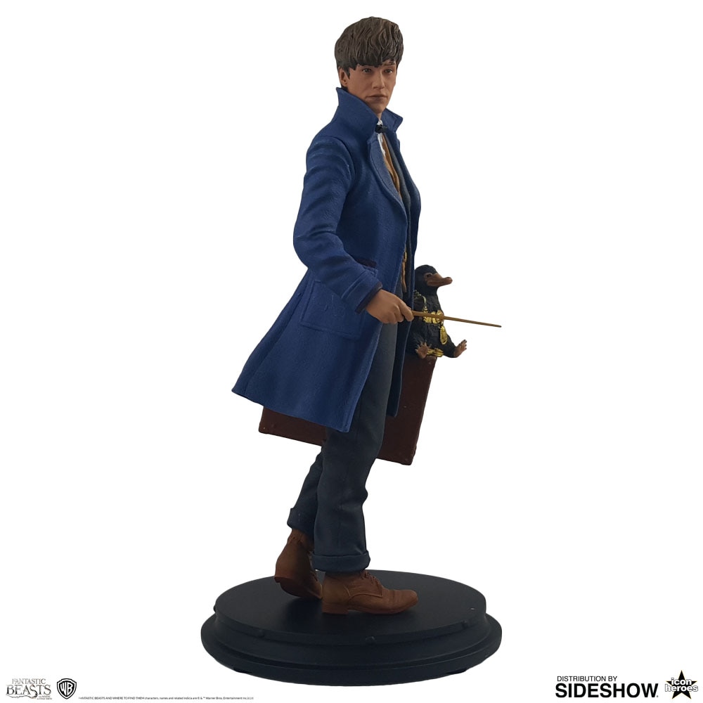 Fantastic Beasts and Where to Find Them Newt Scamander with Niffler Statues  (Prototype Shown) View 2