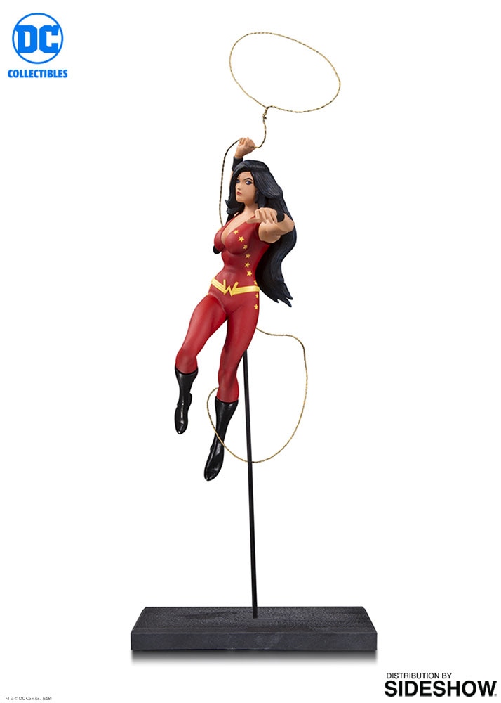 DC Comics Wonder Girl Statues  (Prototype Shown) View 1
