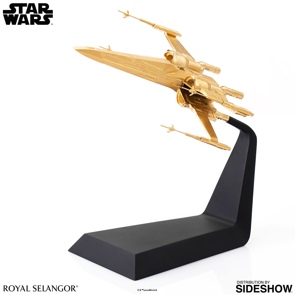 Star Wars Gilt X-Wing Starfighter Scaled Replica  (Prototype Shown) View 4