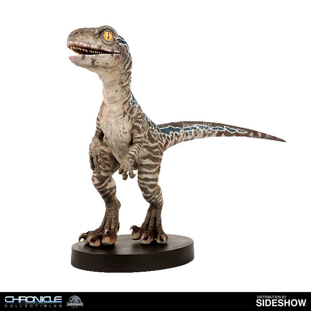 Jurassic World: Fallen Kingdom Baby Blue Statues  (Prototype Shown) View 1