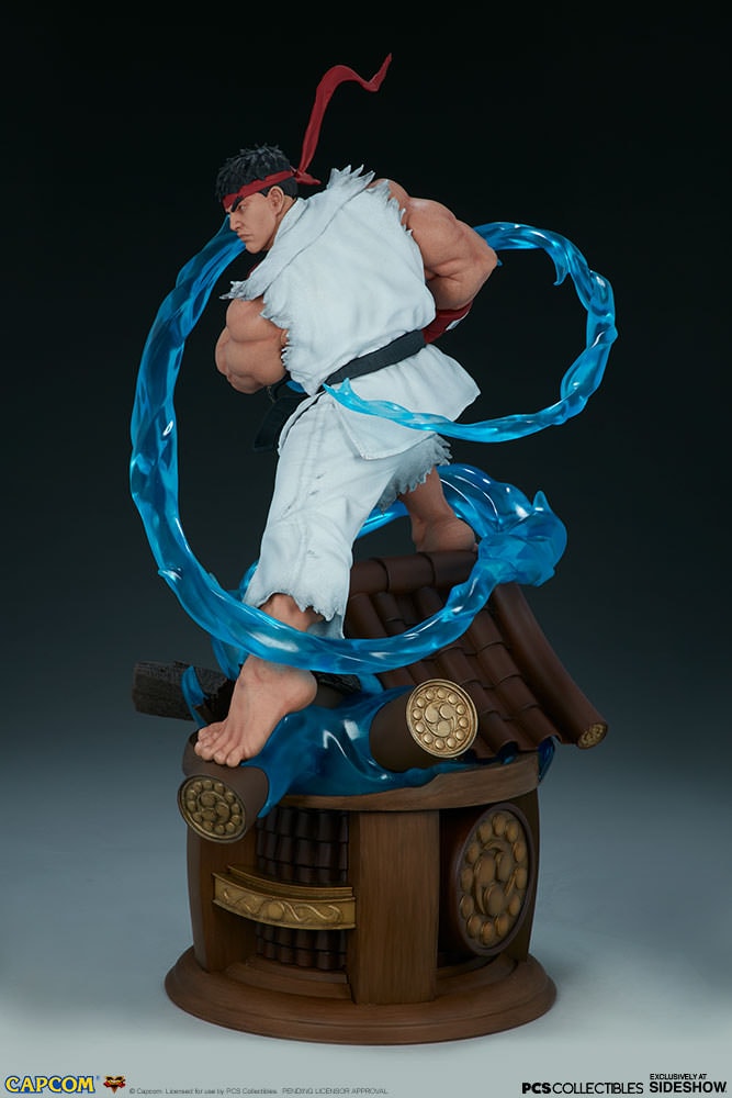 SOTA Unveils Street Fighter IV Ryu and Evil Ryu Statues - The Toyark - News