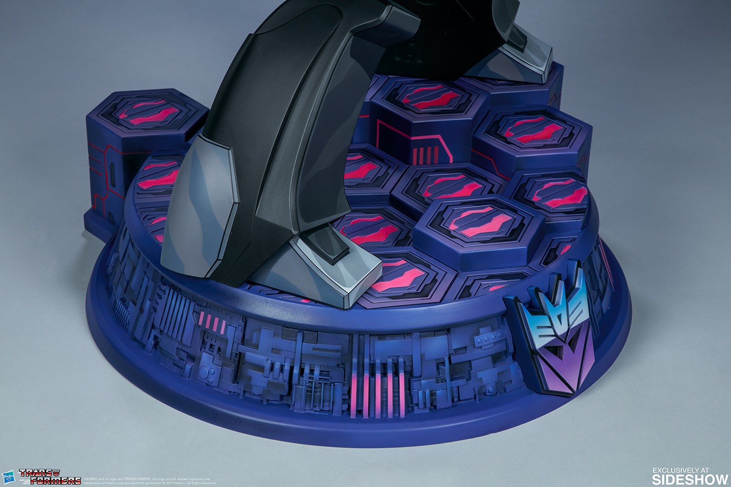 Megatron Collector Edition (Prototype Shown) View 4