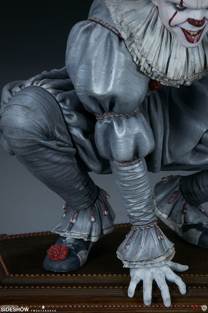 It Pennywise Maquette  (Prototype Shown) View 14