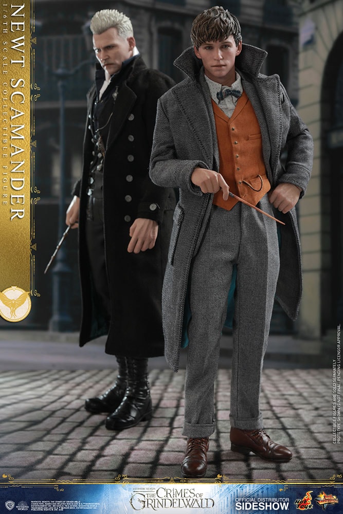 Newt Scamander Collector Edition (Prototype Shown) View 3
