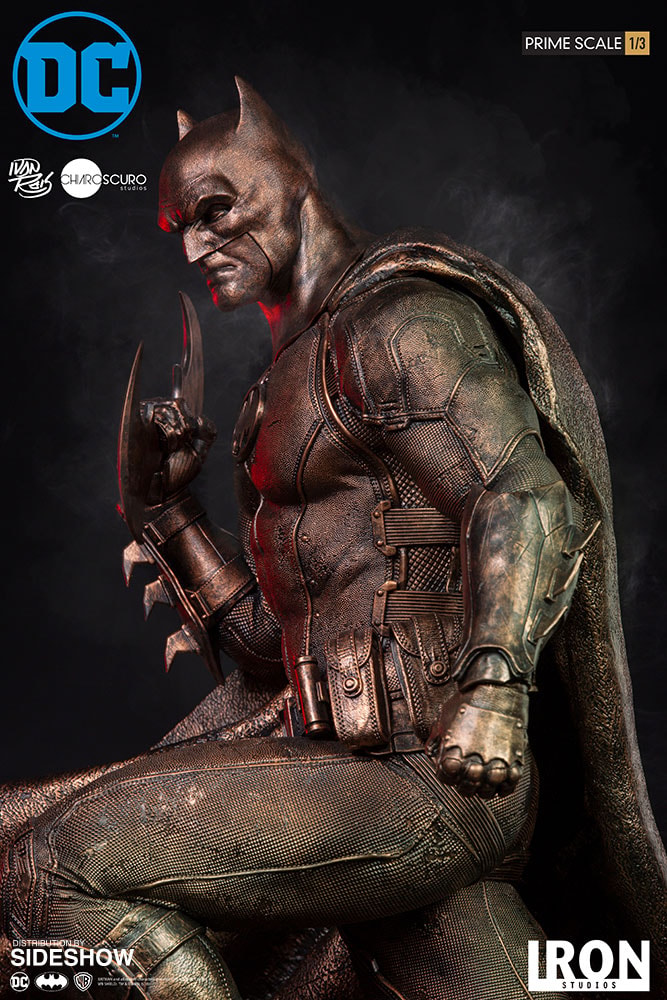 DC Comics Batman Bronze Edition Statues  (Prototype Shown) View 5