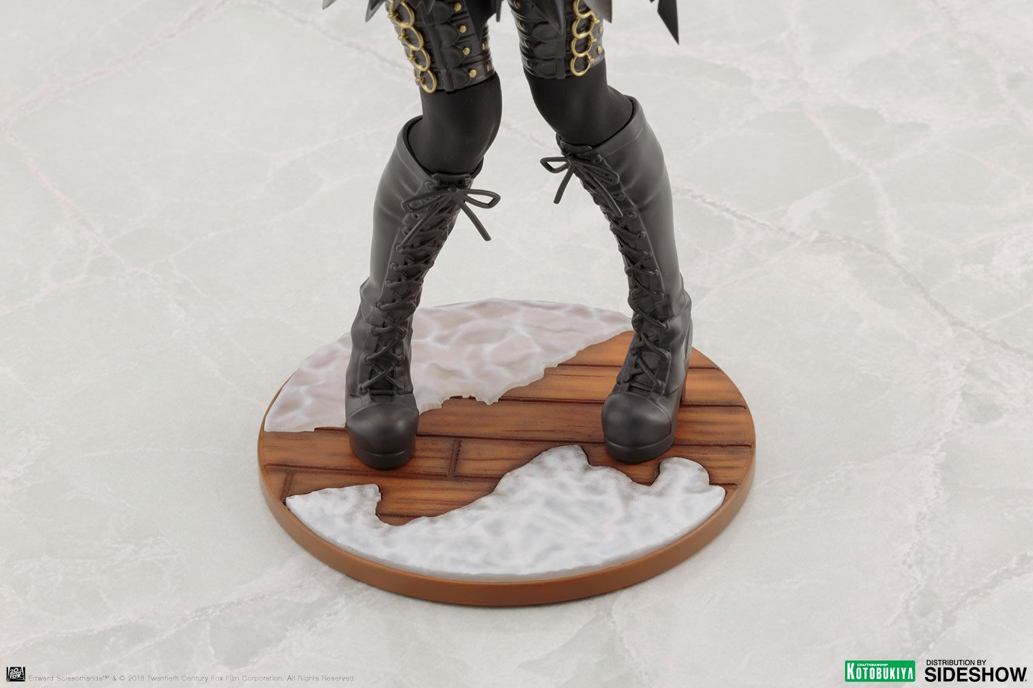Edward Scissorhands Edward Scissorhands Statues  (Prototype Shown) View 9