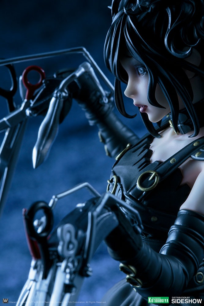 Edward Scissorhands Edward Scissorhands Statues  (Prototype Shown) View 11