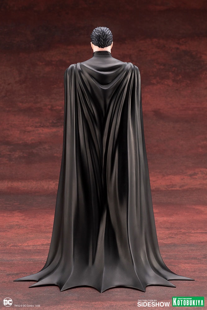 DC Comics Batman Statues  (Prototype Shown) View 4