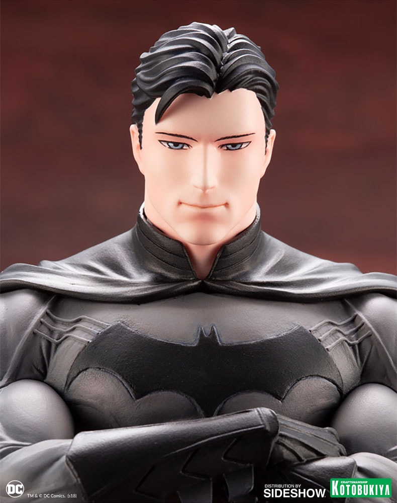 DC Comics Batman Statues  (Prototype Shown) View 16