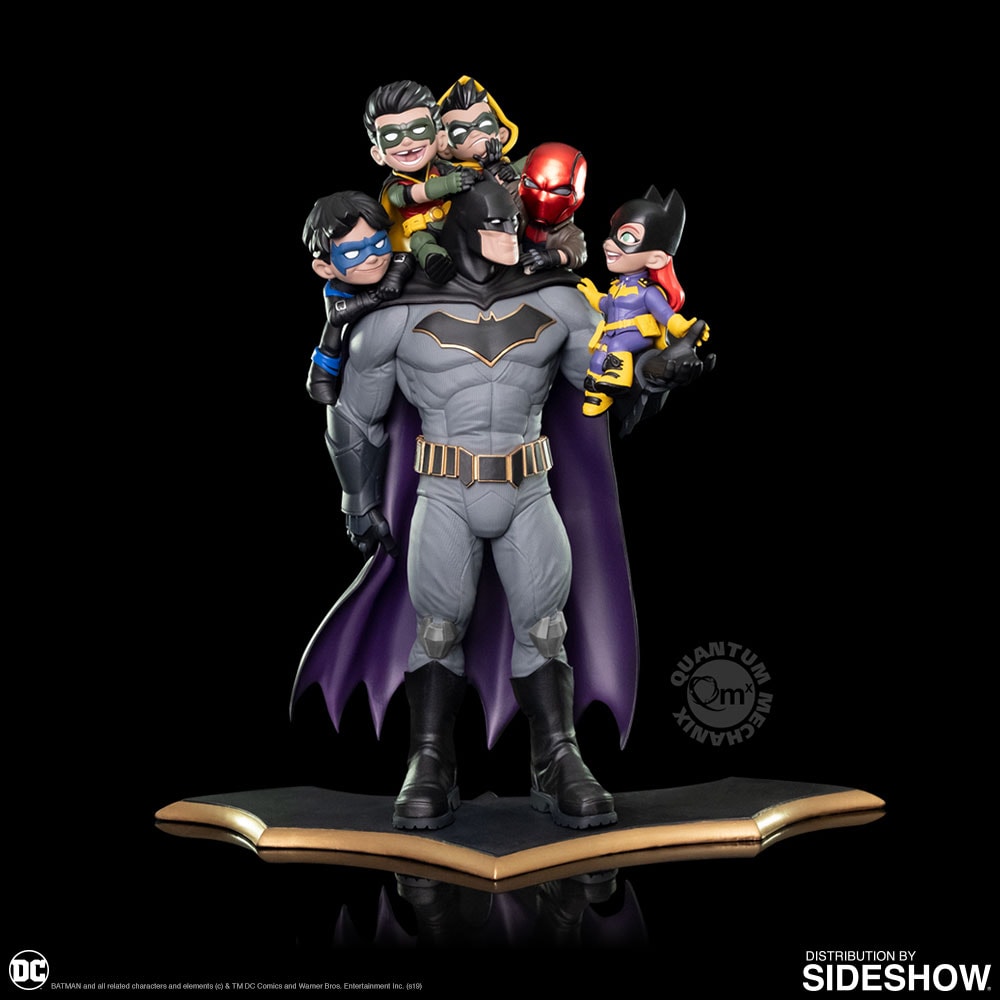 DC Comics Batman "Family" Q-Master Diorama  (Prototype Shown) View 1